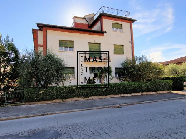 VILLA di 12 vani e di 400 mq (MONTECATINI TERME) rif. 3400 - Foto 7