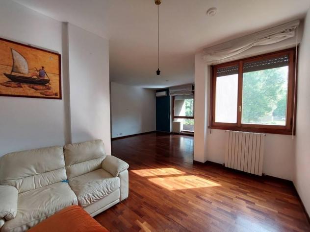 MONZA PARCO - Ottimo quadrilocale affacciato nel verde con cantina e box doppio - Foto 10