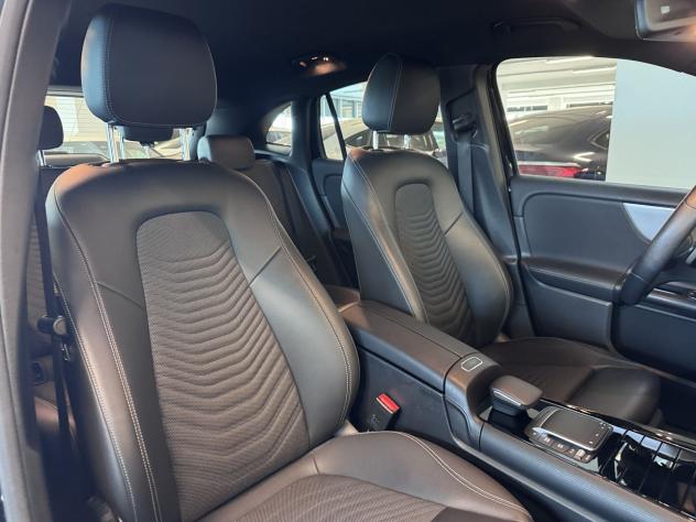Mercedes-Benz GLA GLA 200 d Automatic Sport - Foto 8
