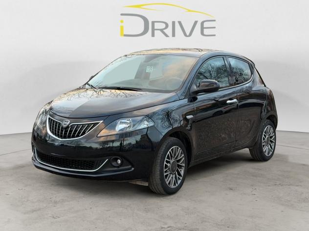 Lancia Ypsilon 1.0 FireFly Hybrid GOLD.plus - Foto 3