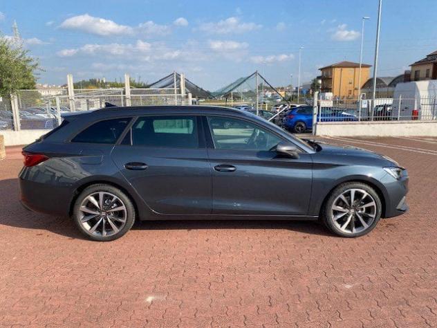 SEAT Leon Leon Sportstourer 1.5 hybrid 116 CV DSG FR - Foto 7