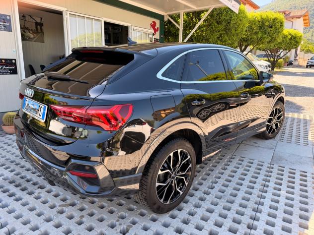 Audi Q3 35 TDI S tronic S Line esterno - Foto 3