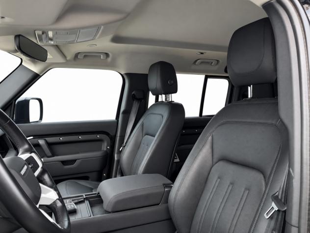 Land Rover Defender 110 3.0D I6 200 CV AWD Auto SE - Foto 3