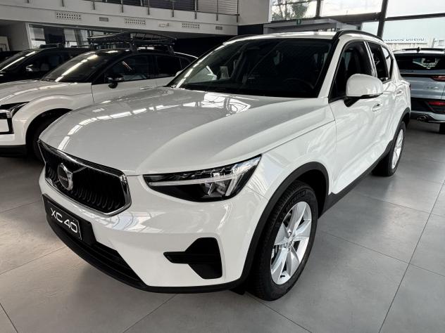 Volvo XC40 XC40 B3 automatico Essential