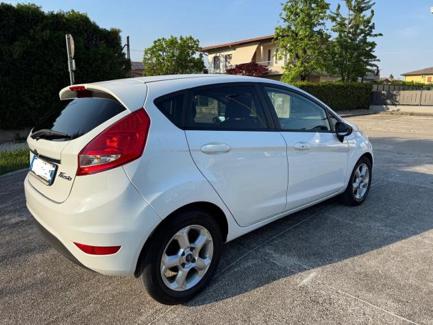 Ford Fiesta Fiesta+ 1.2 60CV 5 porte - Foto 4