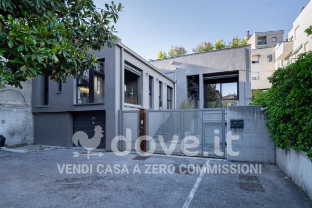 Loft / Open Space di 194 m² con 5 locali e posto auto in vendita a Pesaro - Foto 2