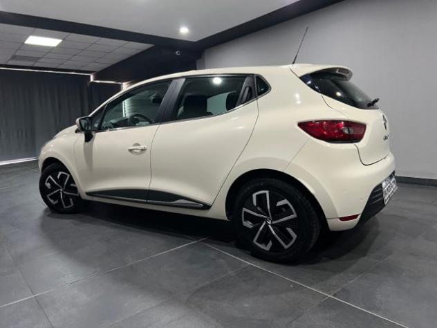 RENAULT Clio dCi 8V 75 CV Start&Stop 5 porte Energy Intens rif. 23718912 - Foto 6