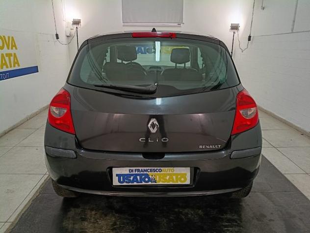 RENAULT Clio 3p 1.4 16v Confort 98cv rif. 23623836 - Foto 4