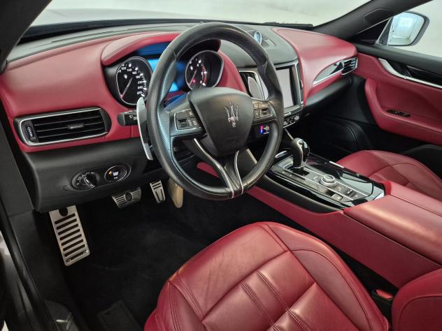 Maserati Levante Diesel 3.0 V6 250cv auto - Foto 6
