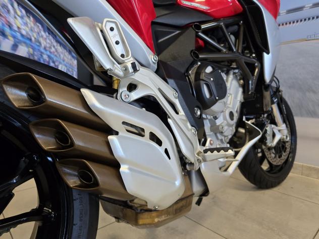 MV Agusta Turismo Veloce 800 07/2015 - Km 25300 - Foto 8