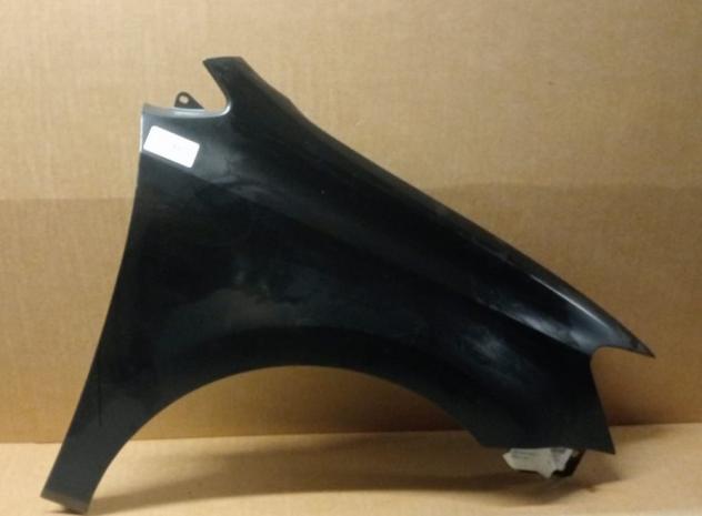 PARAFANGO ANT. D. NUOVO ORIGINALE 6Q0821106E Carrozzeria  Lamierati esterni  Fiancate  Parafango ant. VOLKSWAGEN - POLO - 01-05-2005 - 01-08-2009
