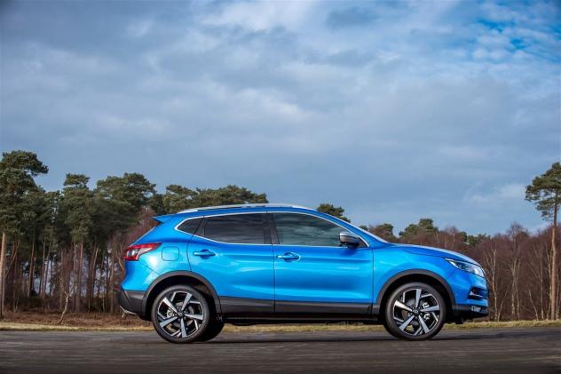 Nissan Qashqai II 2017 1.7 dci N-Motion 150cv - Foto 9