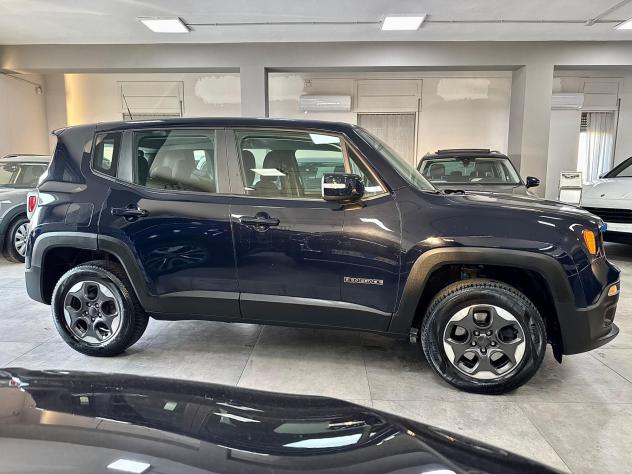 Jeep Renegade 2.0 Mjt 140cv 4WD Longitude 2018 - Foto 7
