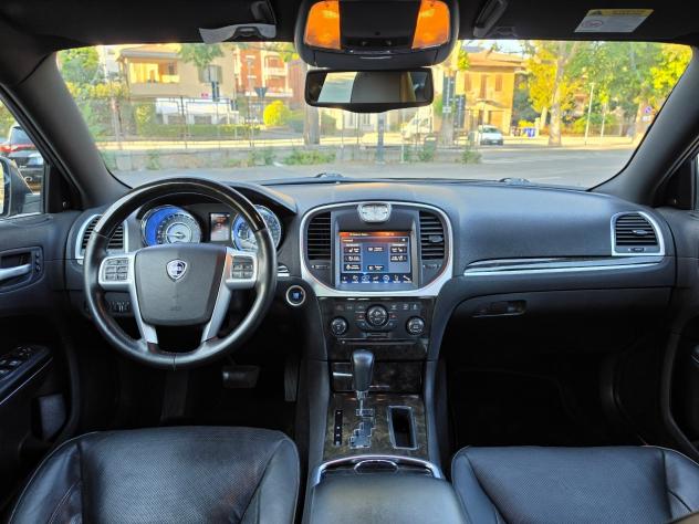 Lancia Thema 3.0 V6 Multijet II 239 CV Executive - Foto 4
