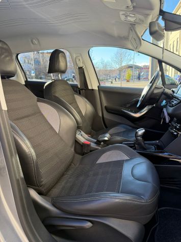Bellissima PEUGEOT 2008 1o serie anno 2015 - Foto 4