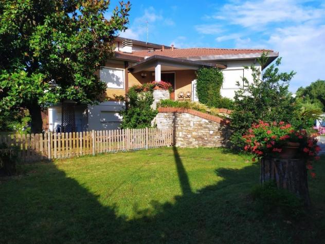 Villa in vendita a Marina di Carrara - Carrara 300 mq Rif: 1309783 - Foto 2