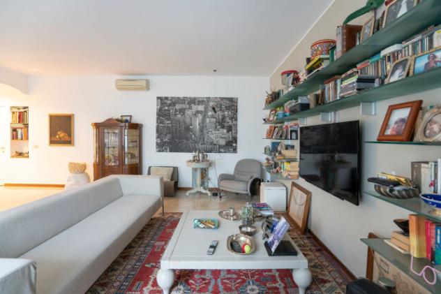 Appartamento di 130 m² con 4 locali in vendita a Milano - Foto 8