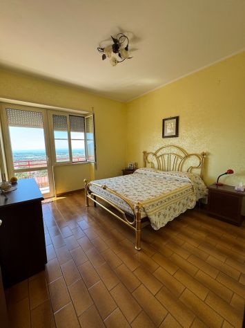 Appartamento Panoramico con Lastrico Solare – Tufo di Minturno - Foto 9