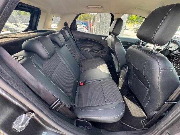 Ford EcoSport 1.5 TDCi 100 CV Start&Stop ST-Line Black Edition - Foto 9
