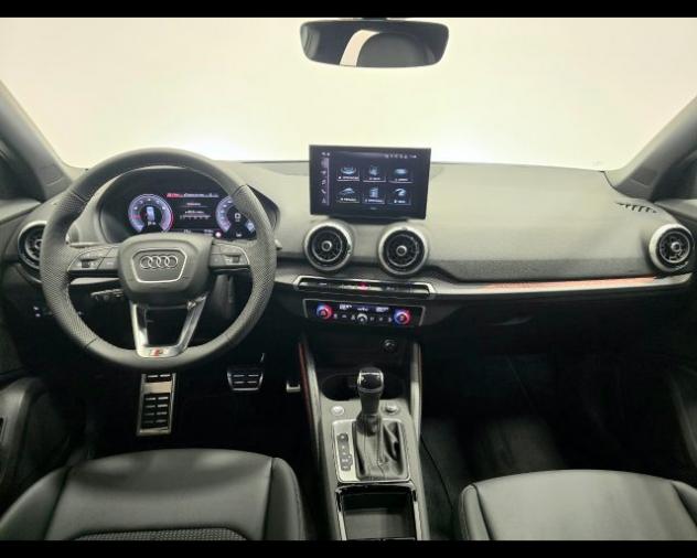 AUDI Q2 35 TFSI S-TRONIC IDENTITY BLACK rif. 24057975 - Foto 4