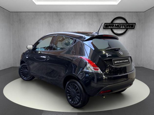 Lancia Ypsilon Hybrid 1.0 71cv - PROMO/IVA ESP. - Foto 6