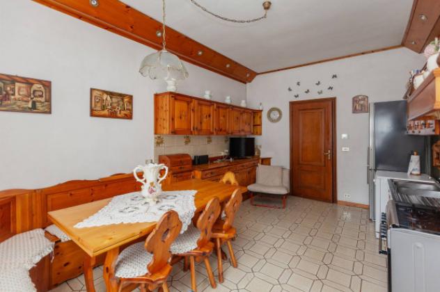 Villa di 320 m² con più di 5 locali e box auto doppio in vendita a Castiglione Torinese - Foto 19