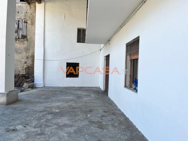 CASA INDIPENDENTE CON 2 APPARTAMENTI - Foto 4