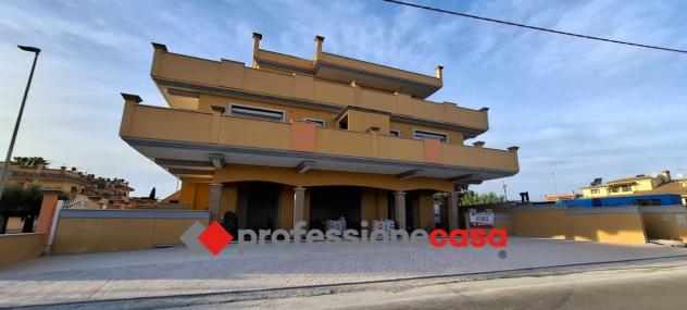 3 Vetrine in vendita a Pomezia - Foto 4
