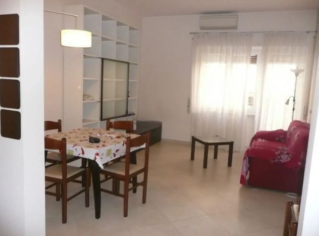 OSTIA QUADRILOCALE CON BALCONE - Foto 9