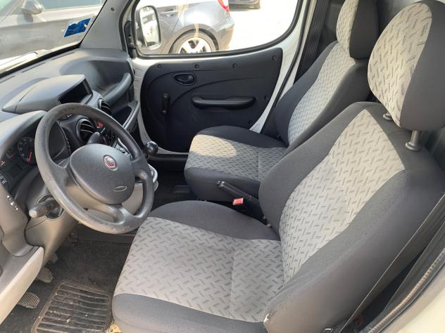Fiat Doblo Dobl1.3 MJ 16V PC-TN Cargo Lamier. - Foto 8