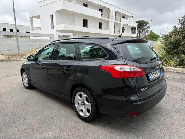 Ford Focus 1.6 TDCi 95 CV SW Titanium - Foto 6