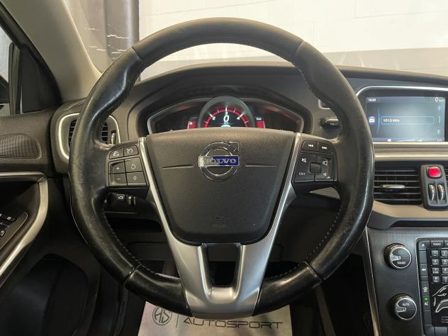 Volvo V40 D2 Momentum - Foto 10