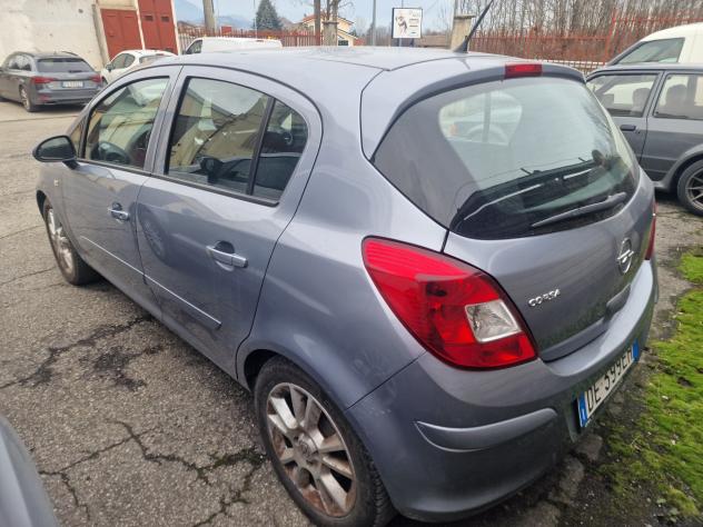 Opel Corsa 1.2 5 porte Easytronic Club - Foto 2