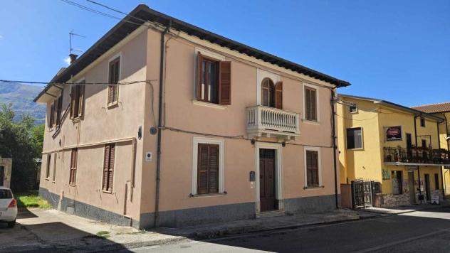 Quadrilocale in vendita a L'Aquila