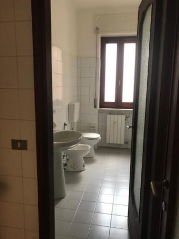 Immobile di 90 m² in affitto a Piacenza - Foto 8