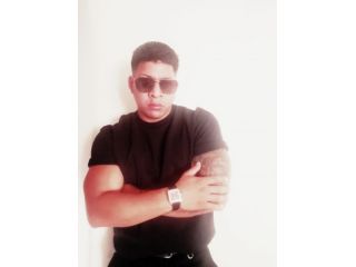 Amore e incontri Milano - Massaggiatore, accompagnatore latino Tel:3714564252