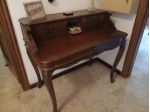 Scrittoio classico in legno
