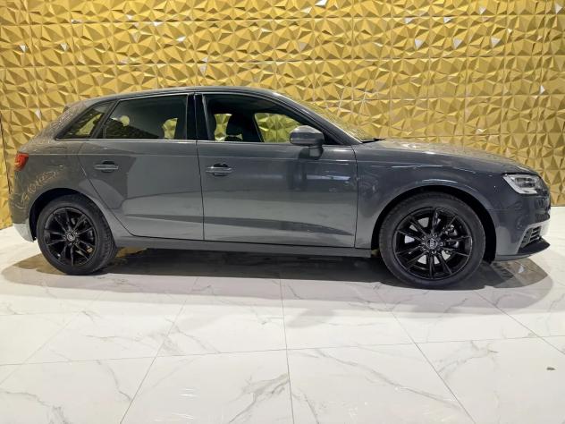 Audi A3 2.0 TDI 184 CV S tronic Sport quattro edition - Foto 2