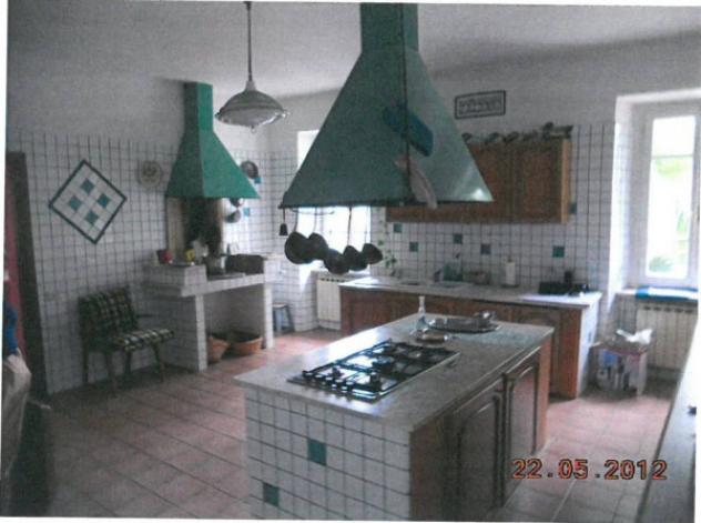 Immobile in asta di 455 m² con più di 5 locali in vendita a Perugia - Foto 7
