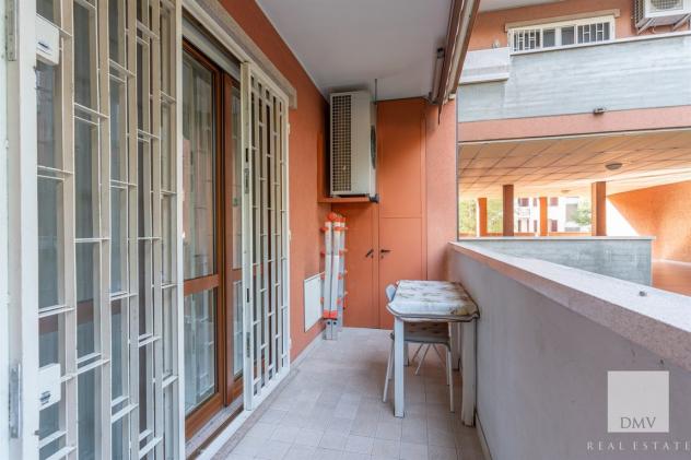 4 LOCALI CON DOPPI SERVIZI, BOX E CANTINA - Foto 6