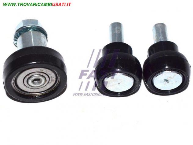 RULLO GUIDA PORTA SCORREVOLE RENAULT MASTER III 10 LATERALE INF FT95523  RENAULT - MASTER - 2010