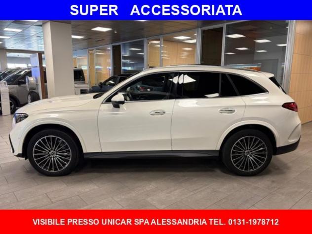 MERCEDES-BENZ GLC 300 2.0 ibrida/benzina 258cv. 4Matic AMG Premium Plus rif. 23811915 - Foto 4