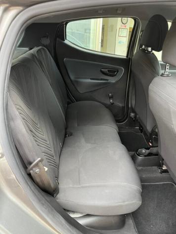 Lancia Ypsilon 1.0 FireFly 5 porte S&S Hybrid Gold - Foto 5