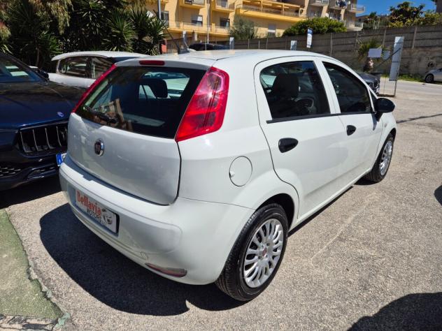 Fiat Punto 1.3 MULTIJET 95CV 5P EURO6 UNICOPROPRIETARIO - Foto 5