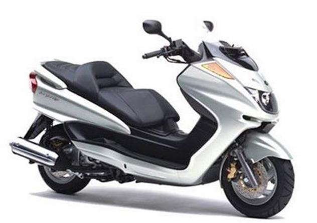 YAMAHA MAJESTY YP 250 SERBATOIO BENZINA CARBURANTE 2002 2003 SG048 - Foto 8