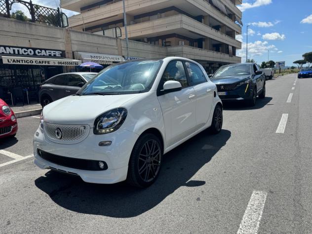 Smart ForFour BRABUS 0.9 Turbo twinamic LED NAVI PANORAMA PACK BRABUS SEDILI RISCALDATI PDC BLUETOOTH - Foto 3