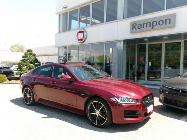 Jaguar XE 2.0d i4 180cv AWD Autom. R-Sport - Foto 6