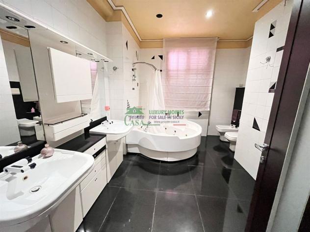 Rif:2617 - Villa con ampi spazi e giardino in locazione, Comiso - Foto 12