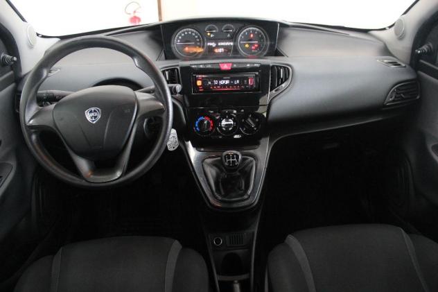 LANCIA - Ypsilon - 1.2 69 CV 5p. Silver - Foto 7