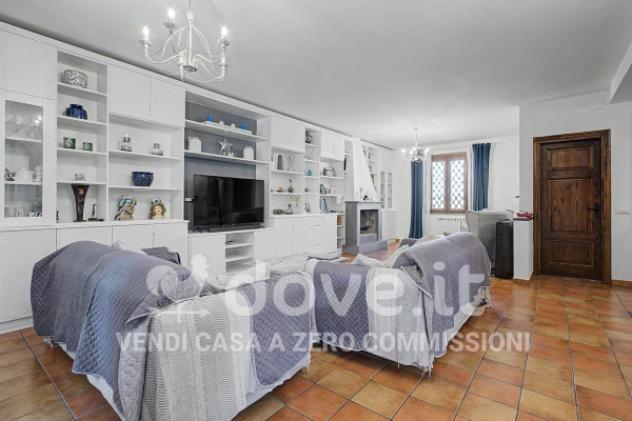 Villa di 210 m² con più di 5 locali e box auto in vendita a Ciampino - Foto 6